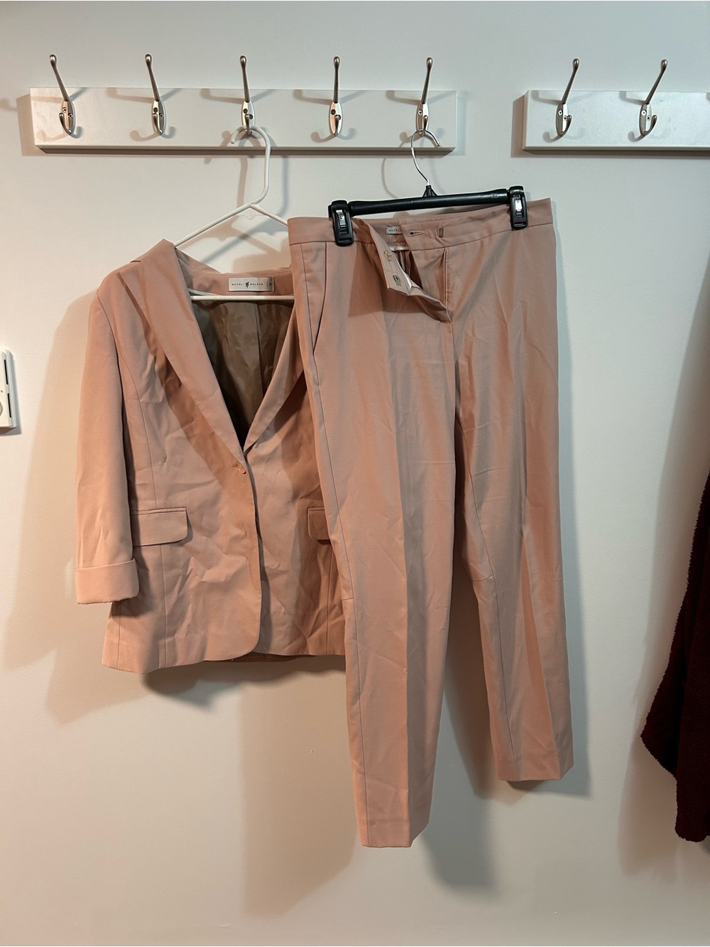 Tailored Women's Blazer & Trouser Set - Blush Pink